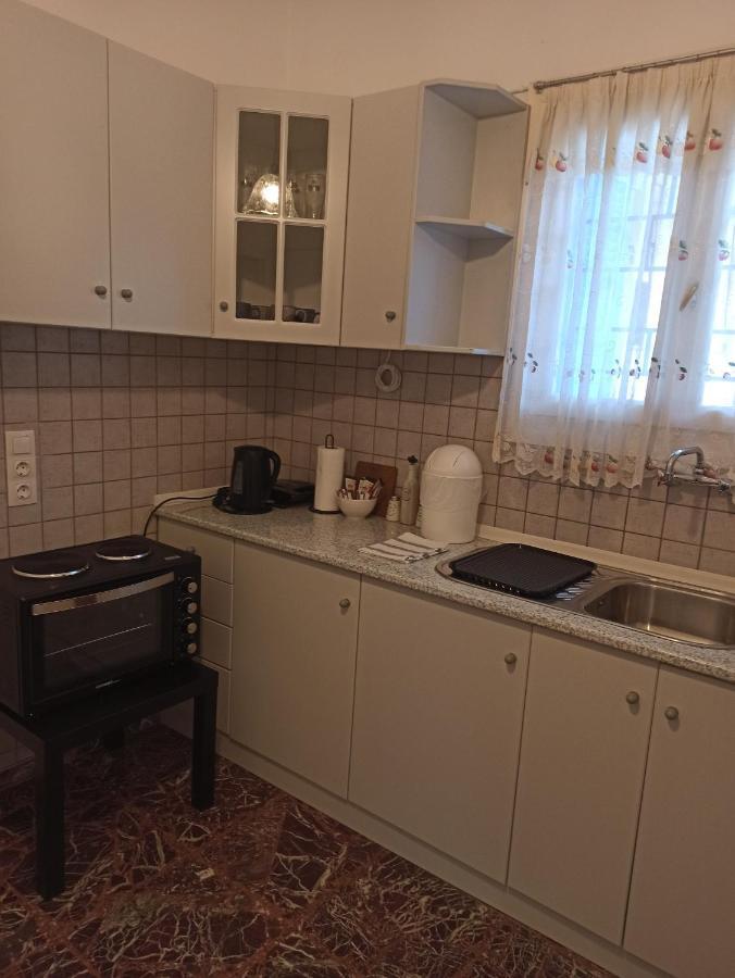 Lovely Beachfront Studio Malaki Εξωτερικό φωτογραφία